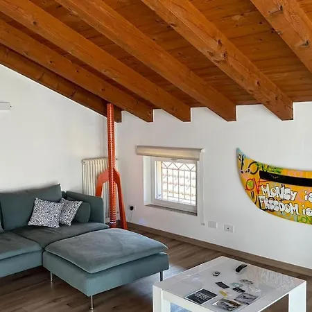 Loft Of Art - Rainbow Appartamento Côme